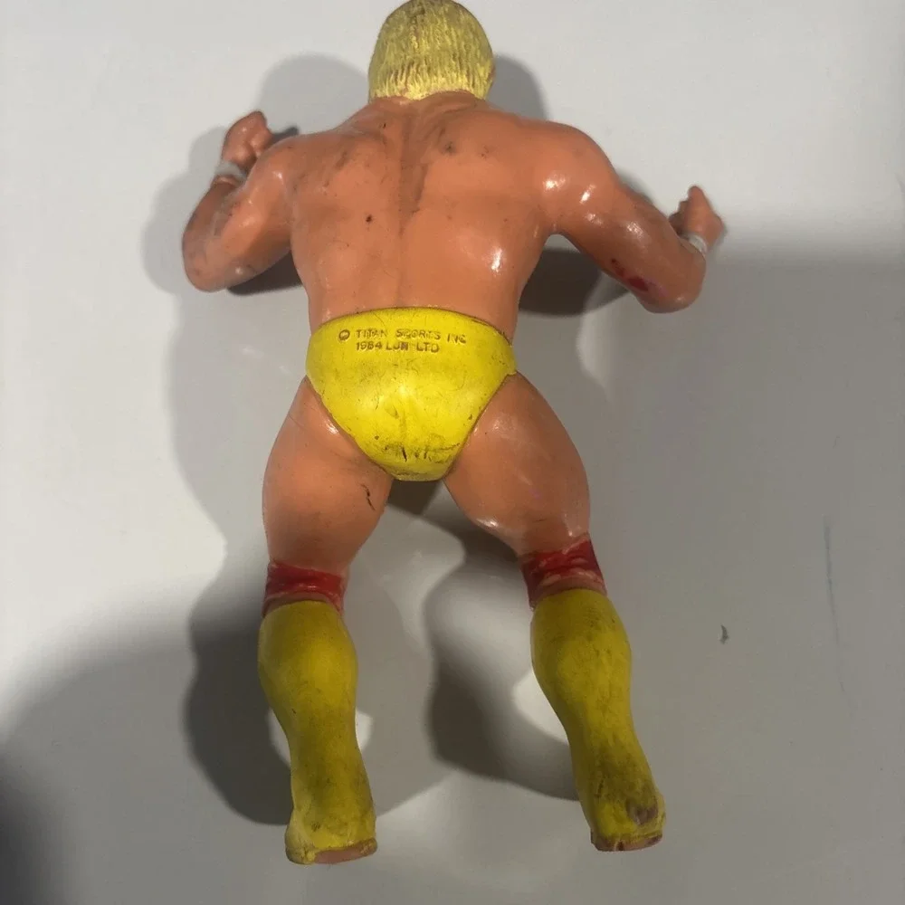 intage 1984 LJN WWF Hulk Hogan Action Figure Series 1 Wrestling Superstars 8